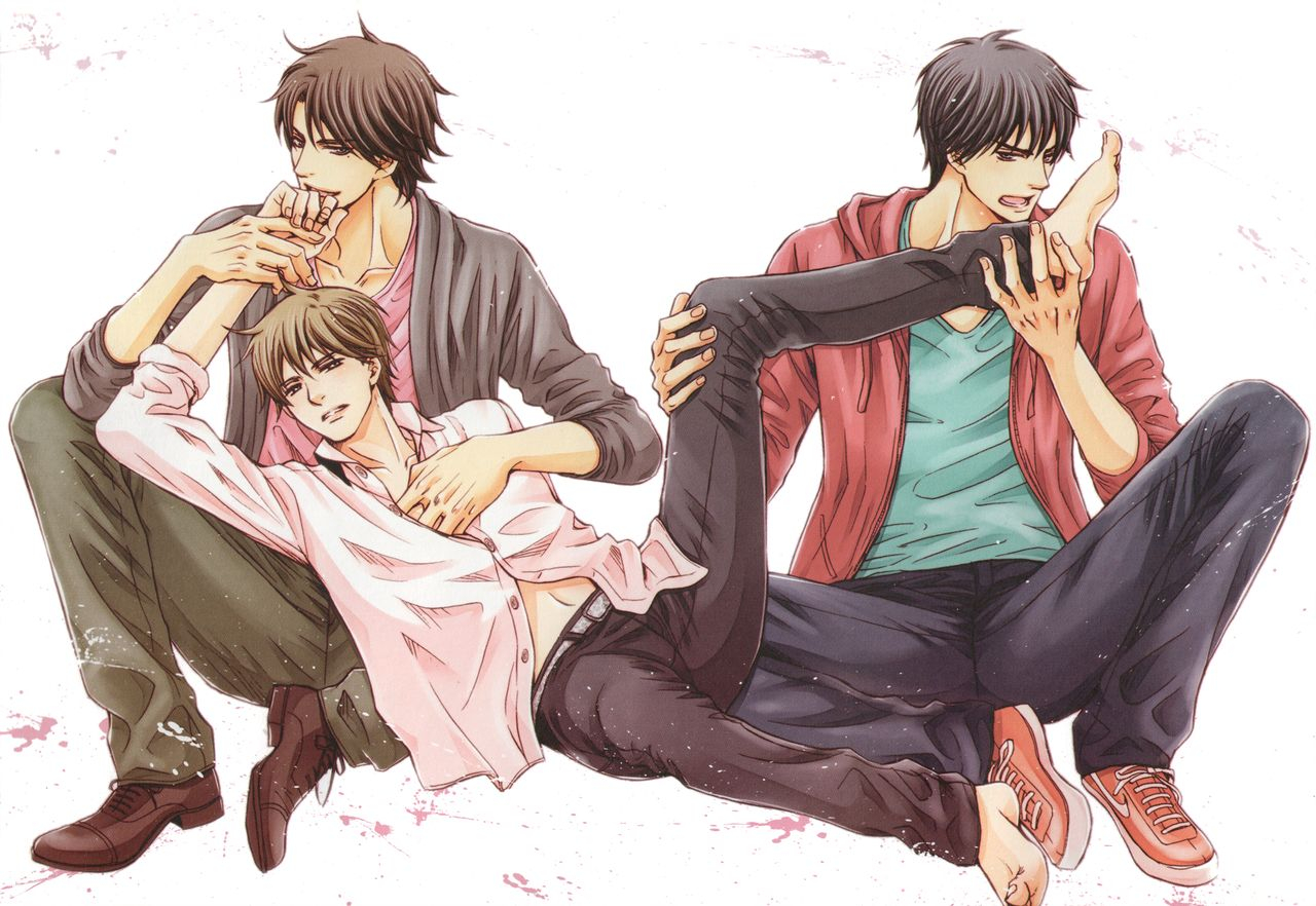 kamon-saeko-futari-no-musuko-ni-nerawarete-imasu-im-being-targeted-by-my-two-sons-english-fujoshi-bitches-decensored