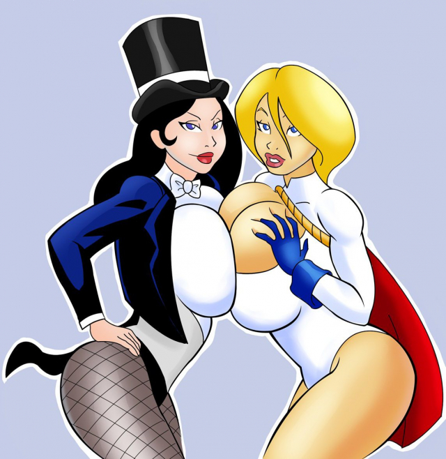 power girl+zatanna